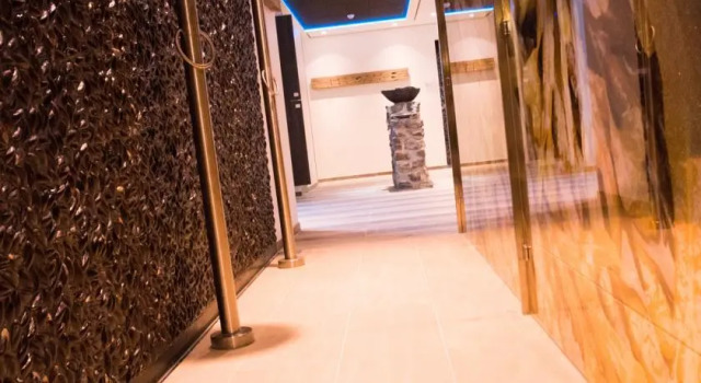 Badhotel Domburg, Забронировать Отель Домбург 