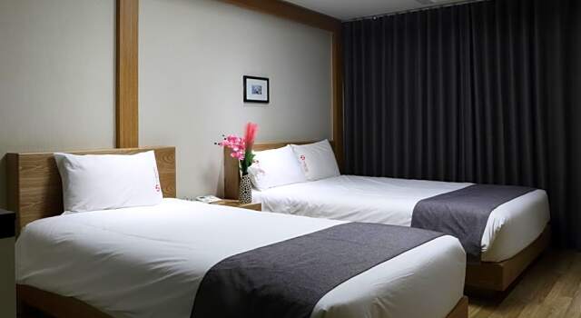 Номер Deluxe Incheon The Hotel Yeongjong