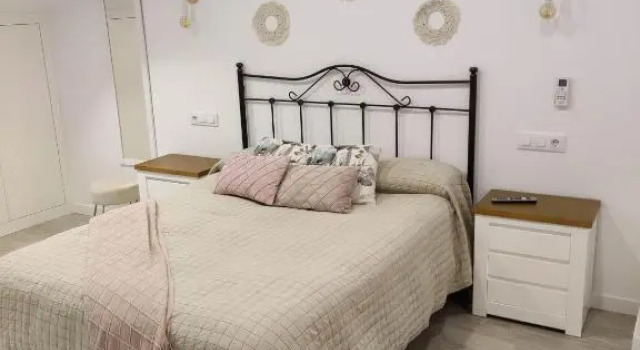 A casa dos Pobres, Book Hotel Muxia 