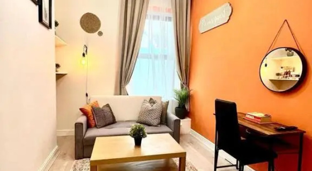 Апартаменты Skyline King Beautiful 1-bed Apartment in Swansea