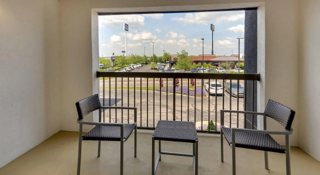 Двухместный номер Standard Courtyard Lexington South/Hamburg Place