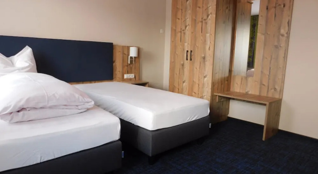 Gasthof Grüner Baum, Reserva ahora Hostal o pensión Crailsheim Baden-Wurtemberg