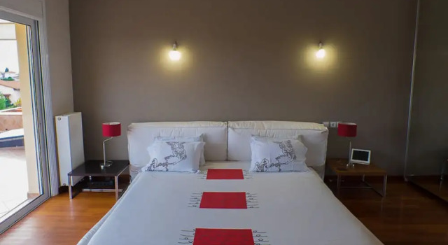 Вилла Luxury с 5 комнатами Vila Nikopolis