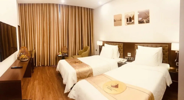 Halong Hideaway Hotel, Забронировать Отель Отели Халонг с парковкой, Парковка