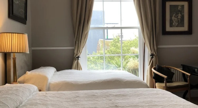Семейный номер Standard Harveys Guest House