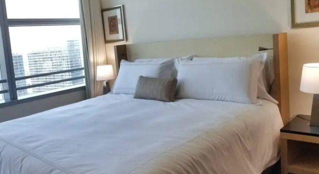 CONRAD 2 Bed APT Brickell-Free Parking, Rezerwuj Hotel Hotele w Miami Beach z parkingiem, Parking