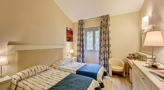 Трёхместный номер Standard Hotel Ariston and Palazzo Santa Caterina