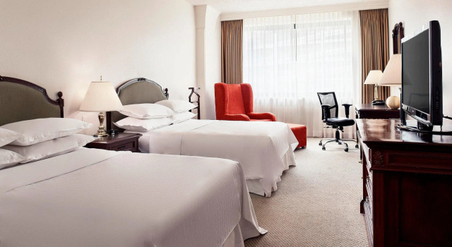 Двухместный номер Classic Wyndham Monterrey Ambassador Centro