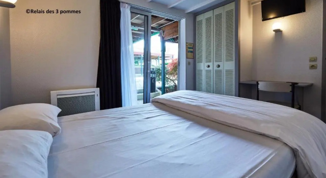 Номер Standard Relais des 3 Pommes