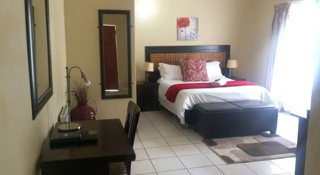 Семейный номер Standard с 2 комнатами McBest Guest House
