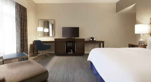 Двухместный Accessible  номер Hampton Inn & Suites Nashville-Downtown
