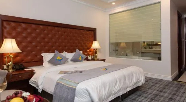 Номер Superior THE SHINE HOTEL