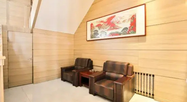 Bei'an Huilong Business Hotel