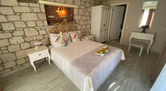 Полулюкс Alacati Naz Konak