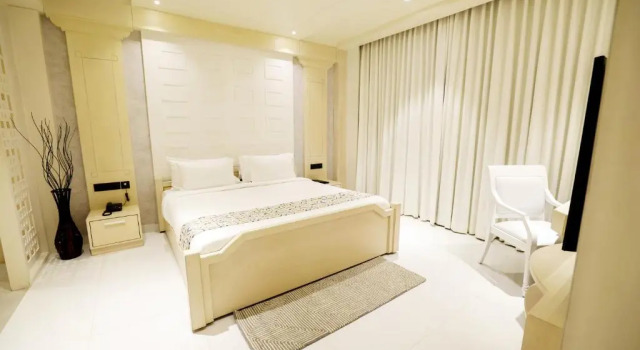 Люкс Superior AJ Grand Hotel