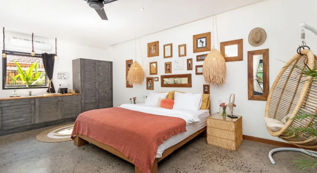 Вилла c 1 комнатой Villa Lora by Villa Finder