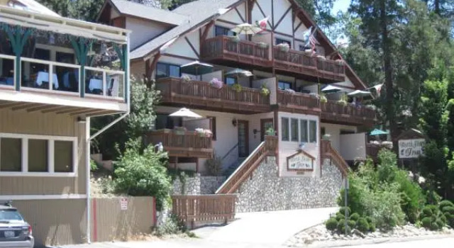 Номер Superior The North Shore Inn