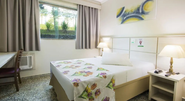 Двухместный номер Superior Hotel Golden Park Sorocaba & Convenções by Nacional Inn