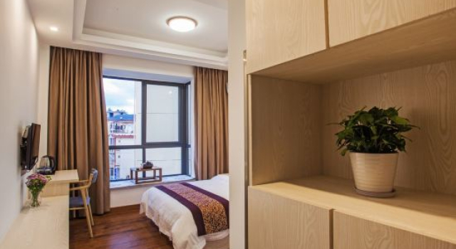 Люкс City Comfort Hotel (Quanzhou Wanda SHOW Tiandi)