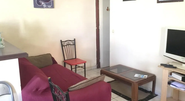 Apartment with 2 Bedrooms in Baie-Mahault, with Pool Access, Furnished Terrace And Wifi - 15 Km From the Beach, Buchen Sie Ferienwohnung Baie-Mahault Basse-Terre