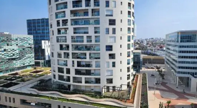 Marina Casablanca sea view 1 bedroom 12th floor, Rezervasyon Otel Doukkala-Abda otoparklı oteller, Otopark