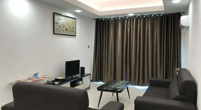 Sunset Seaview Vacation Condos @ Crystal Condo
