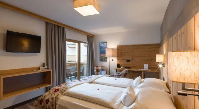 Двухместный номер Economy с балконом Hotel & Spa Sonne 4 Sterne Superior