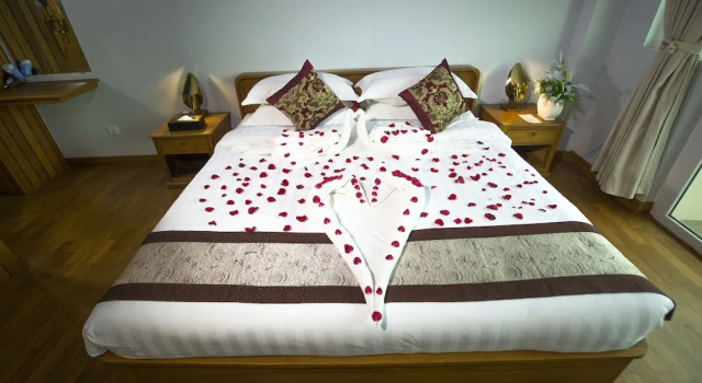 Люкс Executive с видом на реку Hotel Sincere Smile Yangon