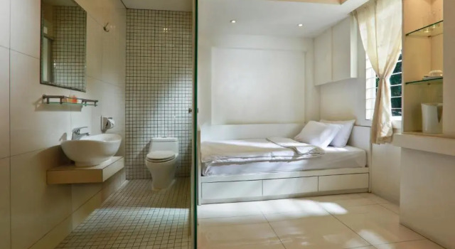 Номер Deluxe Dynasty Inn