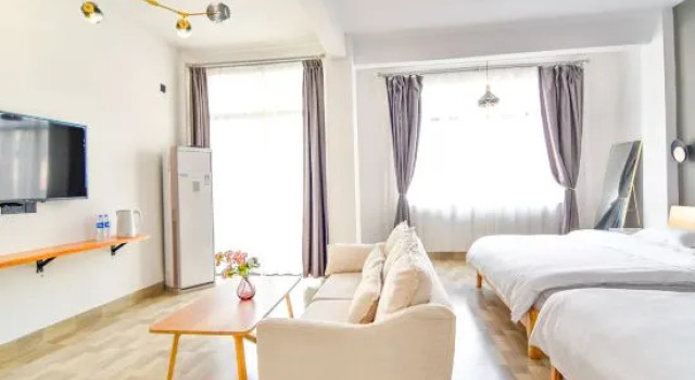 Семейный люкс с видом на море Weizhou Island Yiyu Yisu Seaview Homestay (Wucaitan Branch)