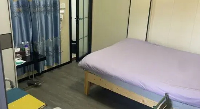 Bayi Homestay (Quanzhou West Street Kaiyuan Temple), Забронировать Отель Отели Цюаньчжоу с парковкой, рядом с Tonghuai Temple of Guan Yu and Yue Fei, Парковка