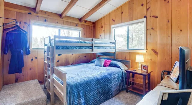 Family Mountain Getaway, Retreat to the Cool Pine