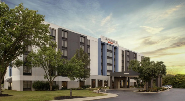 SpringHill Suites Cincinnati North Forest Park, Prenota Hotel Hotel a Ohio con piscina, Piscina