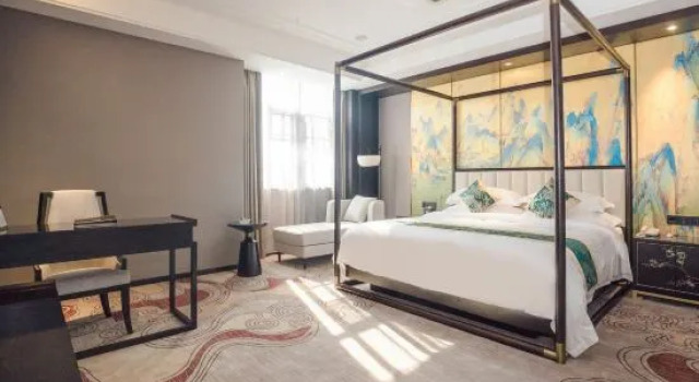 Люкс Grand Zhedong Chuyue International Hotel