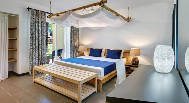 Номер Superior Veranda Pointe Aux Biches Hotel & Spa