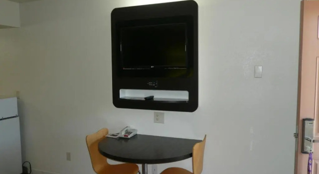 Двухместный номер Standard Rodeway Inn Downtown Hanford