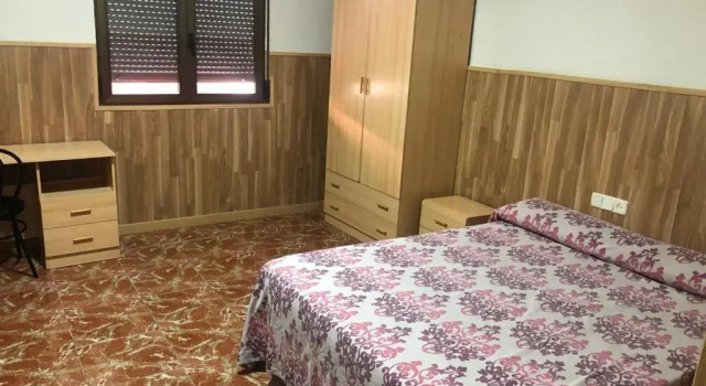Hotel Manises, Buchen Sie Hotel Manises Provinz Valencia