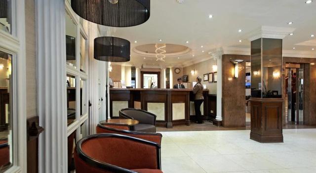 Royal Eagle Hotel