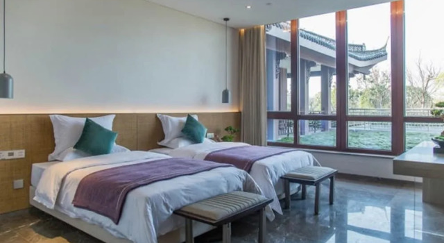 Yangzhou Seclusive Life Hot Spring Resort, Prenota Resort Yangzhou Jiangsu