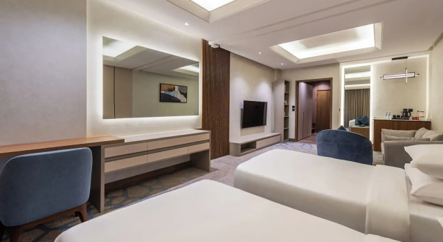 Voyage Hotel