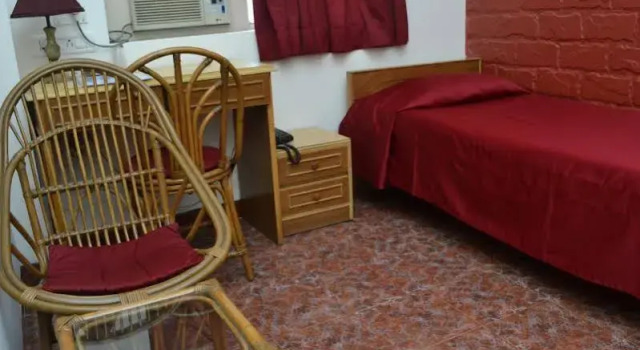 The Cottage, Забронировать Дом для отпуска Отели Мумбай с завтраком, Завтраки