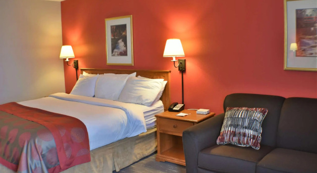 Двухместный номер Standard Ramada by Wyndham Sioux Falls Airport - Waterpark Resort & Event Center