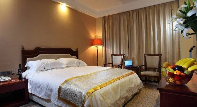 Hongqiao Yun Feng, Varaa Hotelli Hongqiao Shanghai