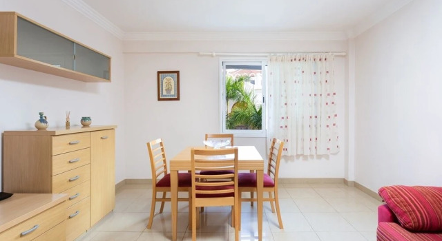 Live Los Cristianos Los Playeros, Book Hotel Hotels in Tenerife with Parking, Parking