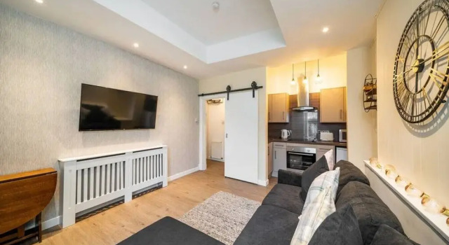 Kelpie Apartment a wee gem in the Heart of Falkirk, Забронировать Апартаменты/квартира Фолкерк Центральная Шотландия, рядом с Falkirk Town Hall