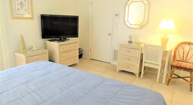 Sea Club Ii Unit 2b- Beach Access! 1 Bedroom Apts