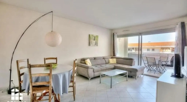 Appartement Juan les Pins, 2 pièces, 4 personnes - FR-1-252-169, Забронировать Апартаменты/квартира Отели Приморских Альпы с бассейном, Бассейн