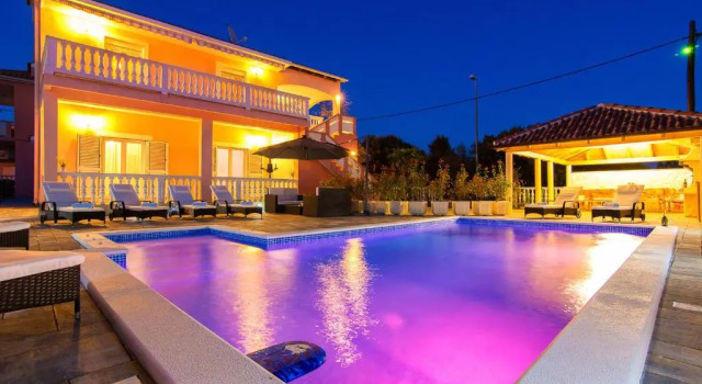 Коттедж Family Friendly Pool House Ana near Zadar - Happy Rentals