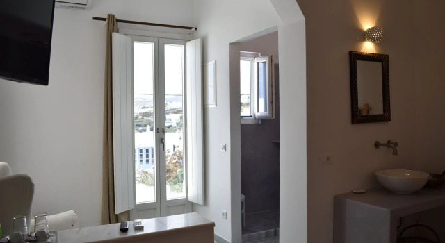 Двухместный номер Standard с балконом и с видом на море Andrianis Guest House