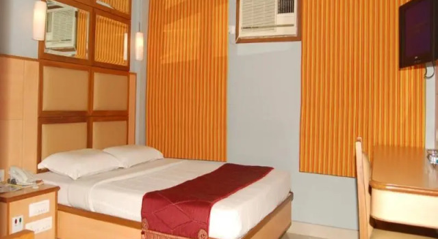 Номер Standard Sree Bharani Hotels